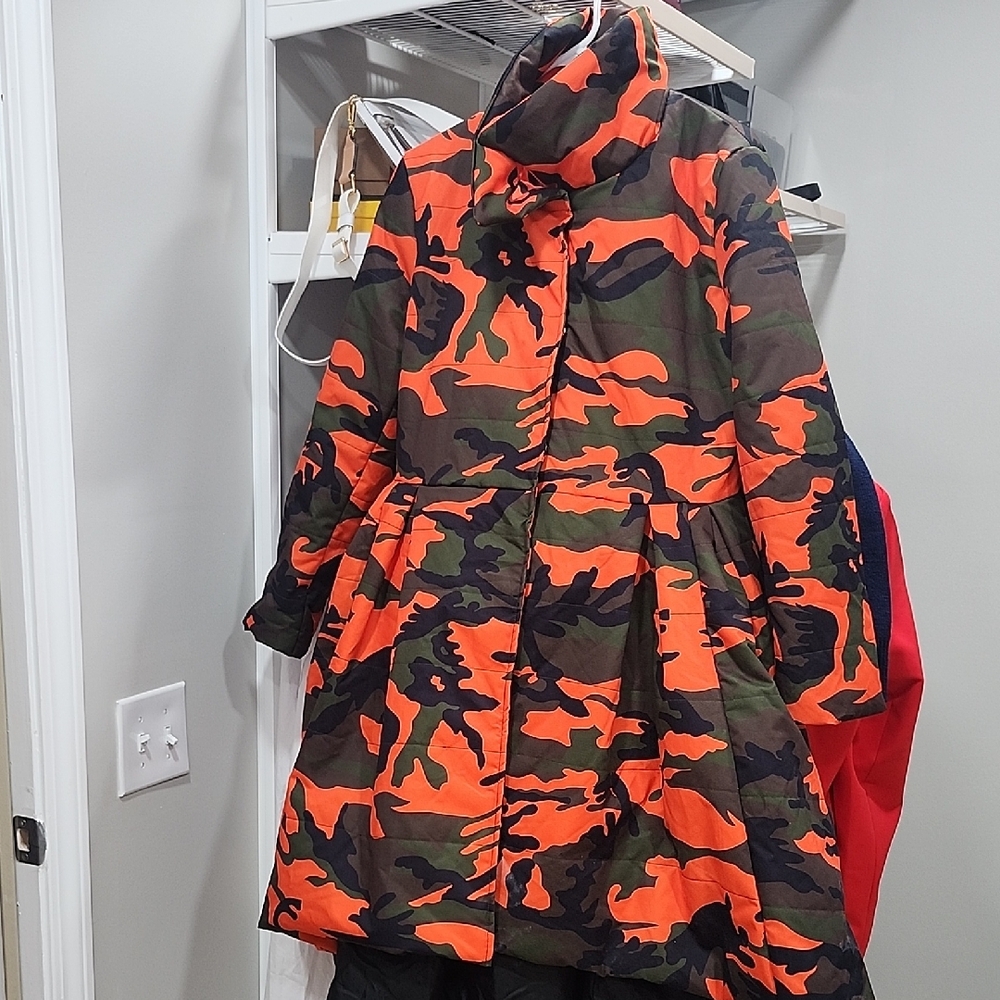 AKIRA Vibrant Camouflage Jacket